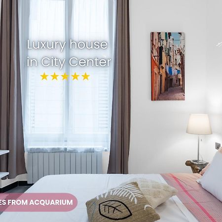 Acquario 5 Minuti, 1Br , Free A-C, Wifi & Netflix "City Center" By Tilo Genoa Bagian luar foto