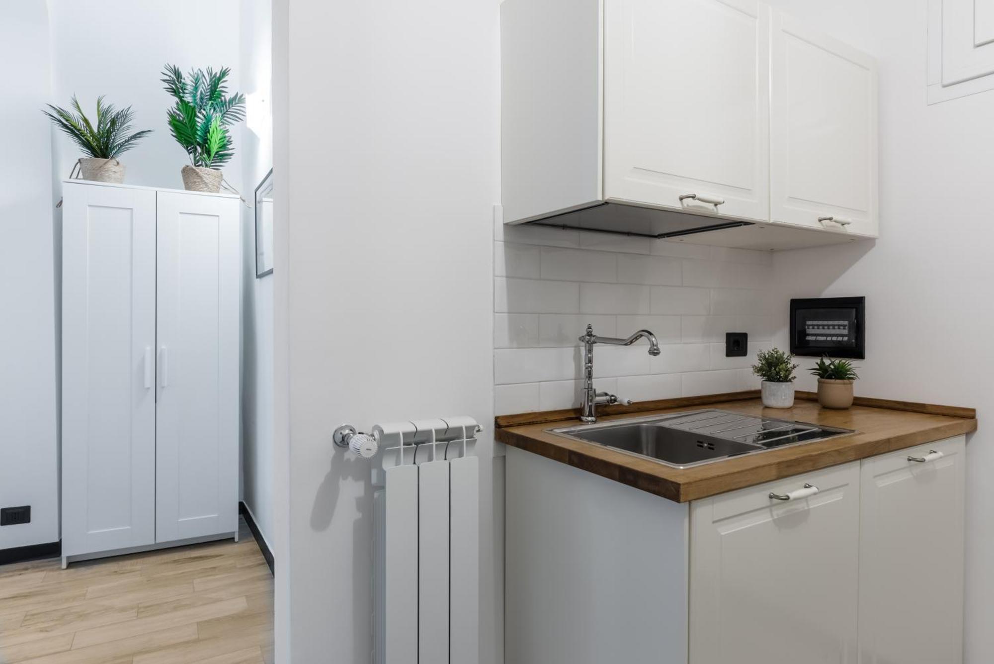 Acquario 5 Minuti, 1Br , Free A-C, Wifi & Netflix "City Center" By Tilo Genoa Bagian luar foto