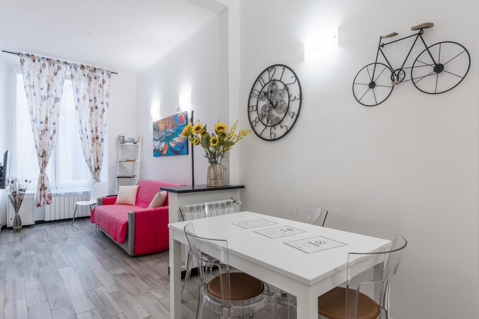 Acquario 5 Minuti, 1Br , Free A-C, Wifi & Netflix "City Center" By Tilo Genoa Bagian luar foto